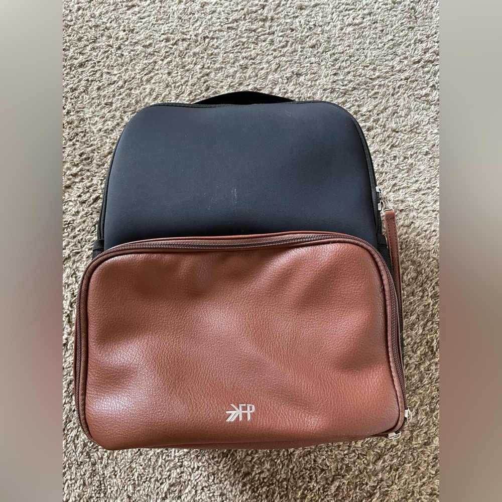 Freshly Picked Pump Bag